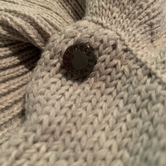 Express Scarf - Picture 5 of 6